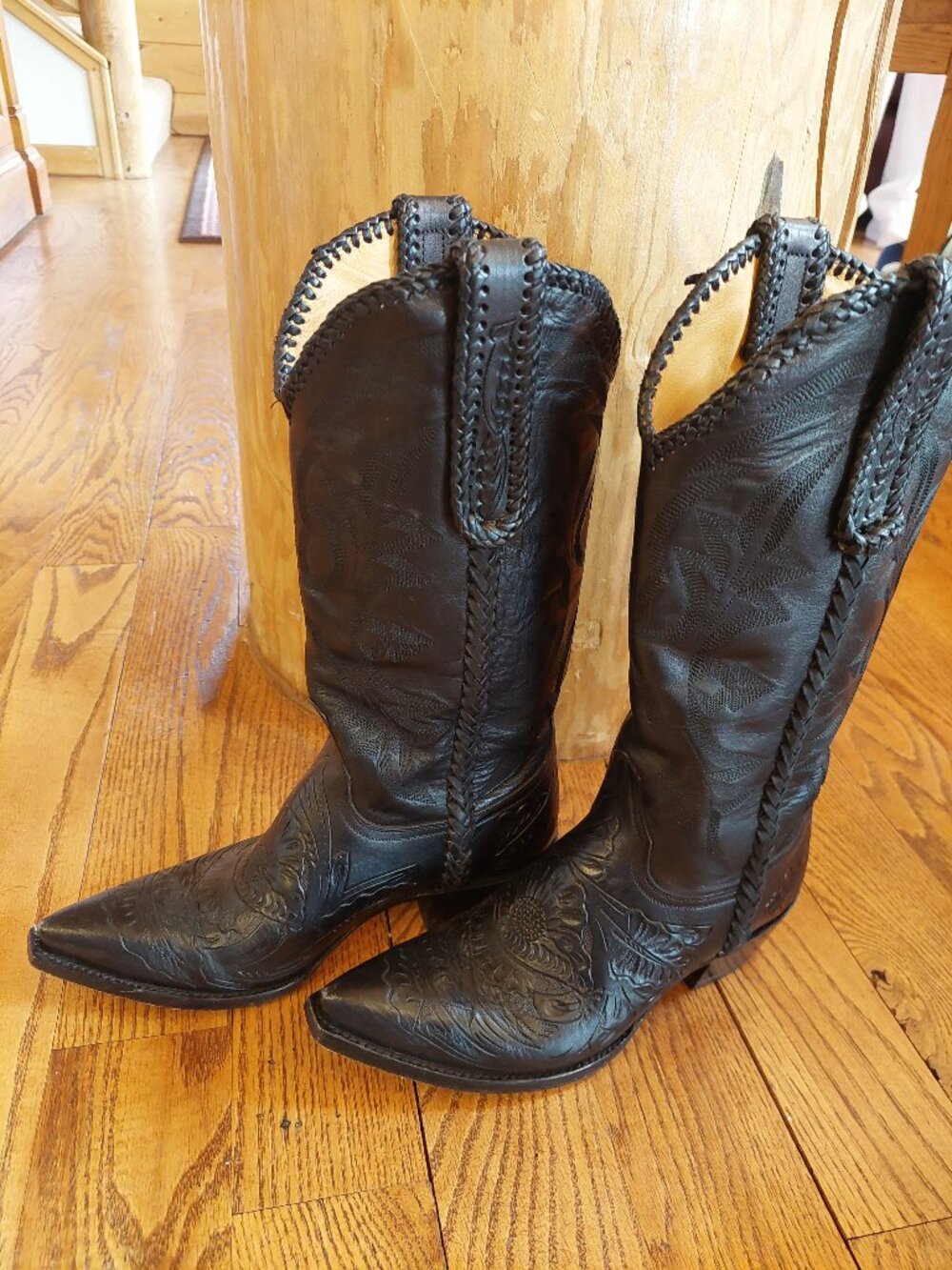 OLD GRINGO 7B Diaz Black Tooled Leather Western Boot, Side Braiding LIKE NEW